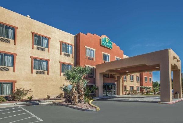 La Quinta Inn & Suites by Wyndham Nw Tucson/Marana image 6